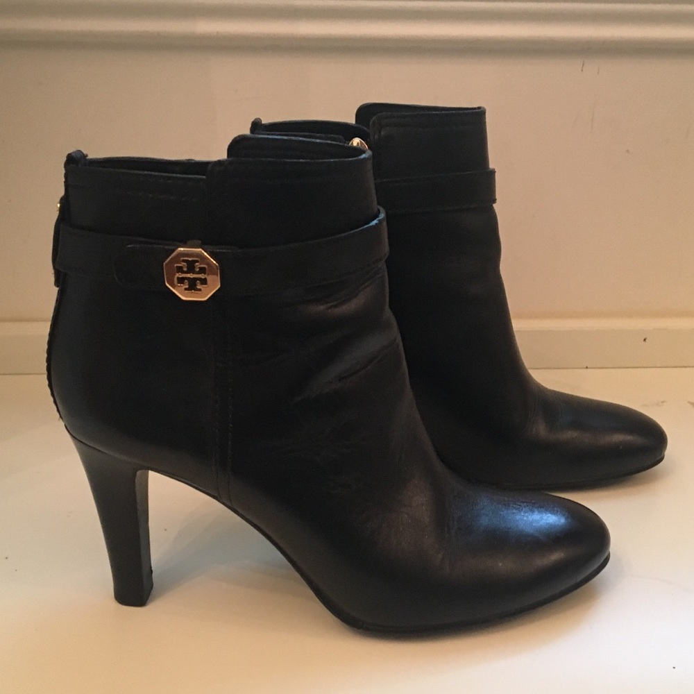 Tory Burch Black Leather Booties size 8